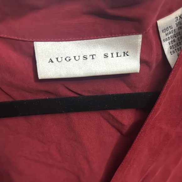 August Silk Red 3/4 Sleeve Button Down Shirt - Picture 2 of 6